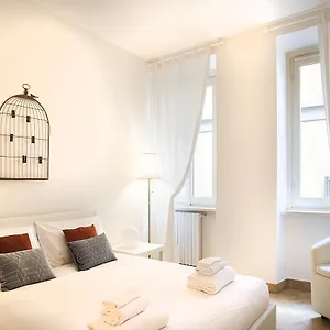 https://easyhomes-disciplini.it-lombardy.com